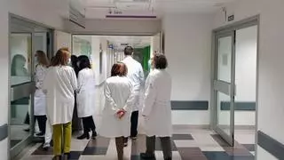 La demora media para operarse baja de 180 días pero en consultas y pruebas duplica el plazo legal