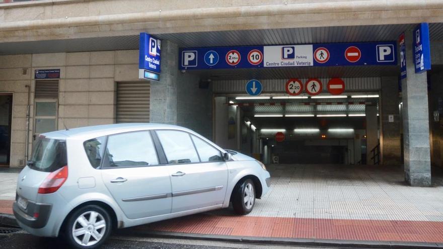 Acceso al parking Veteris. // R. Vázquez