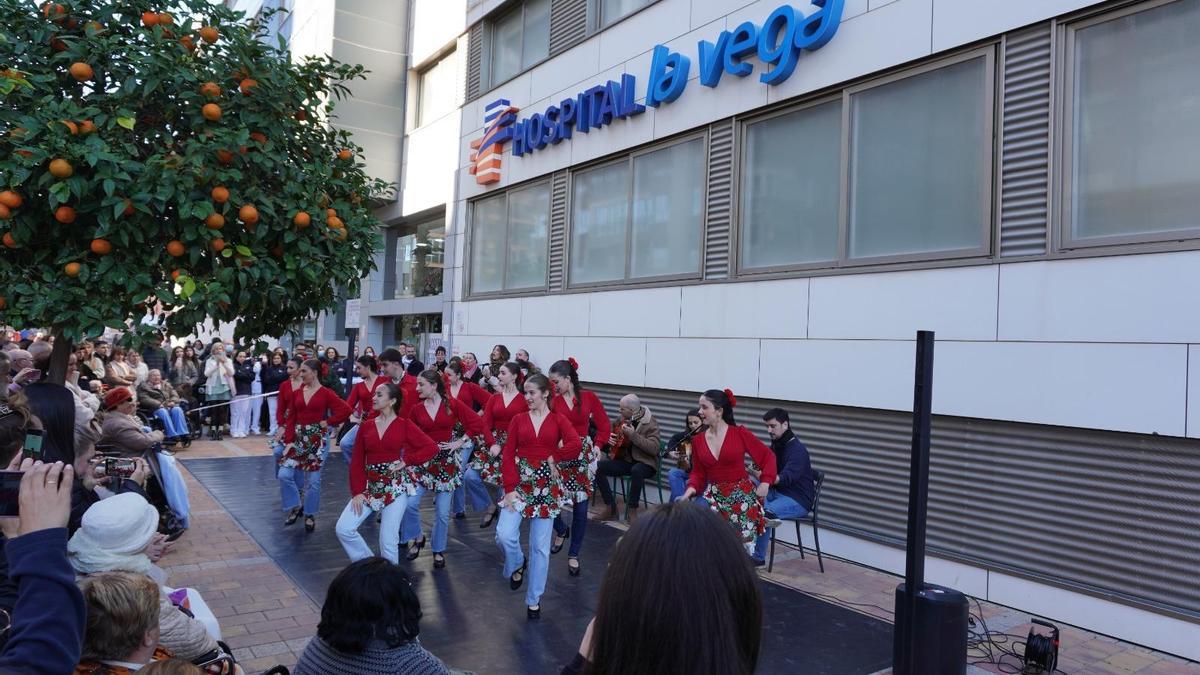 El Conservatorio de Danza de la Región de Murcia ofreció una actuación navideña.