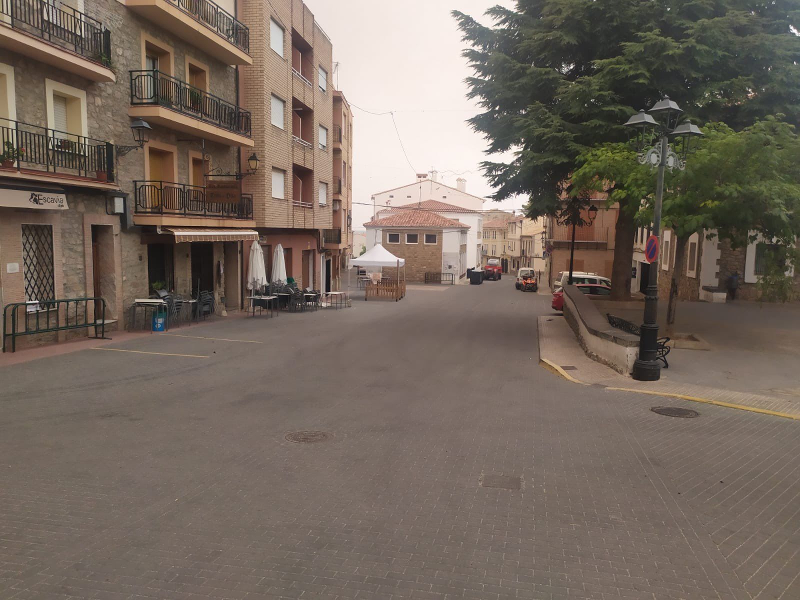 Así se encuentran las calles de Bejís tras ser evacuado por el incendio