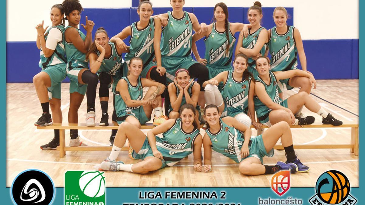 Equipo femenino del CAB Estepona.