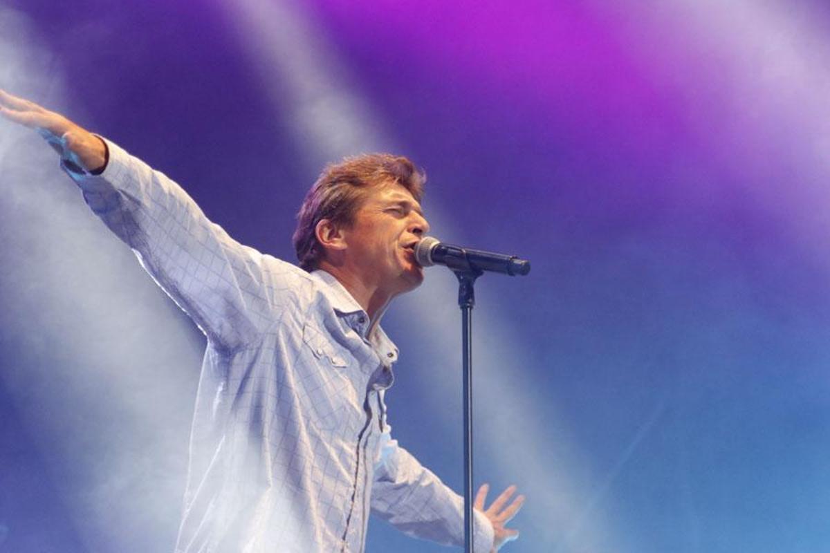 Los Hombres G avivan la nostalgia en Los Califas