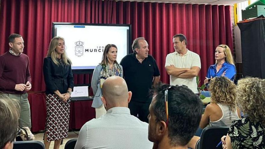 Presentan el concurso ‘Ruta Murcia 1200’ en el CEIP Federico de Arce