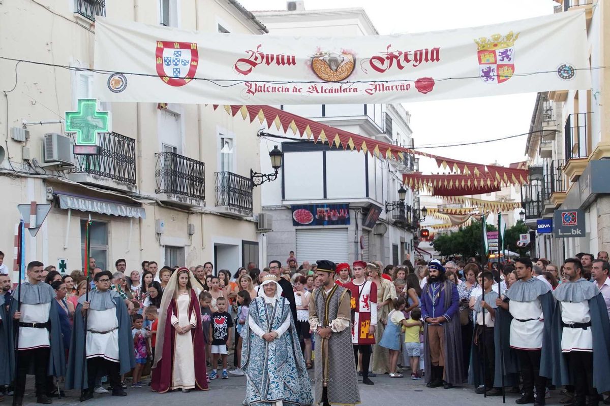 Comitivas de la Boda Regia.
