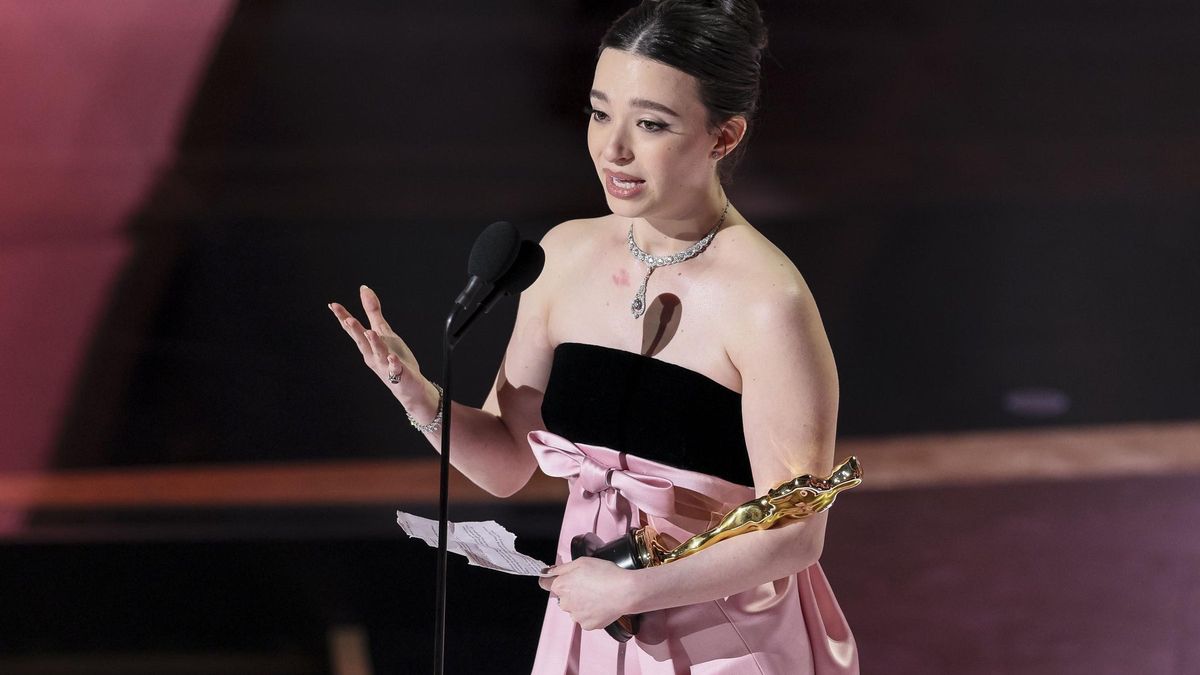 Mikey Madison, por 'Anora', se impone a Karla Sofía Gascón en el Óscar a mejor actriz.
