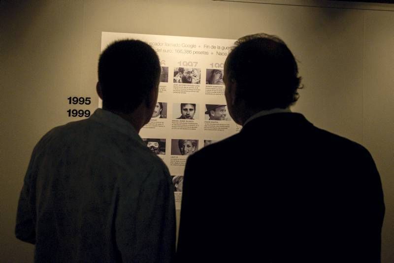 Fotogalería de la inauguración de la exposición de los 25 años del diario