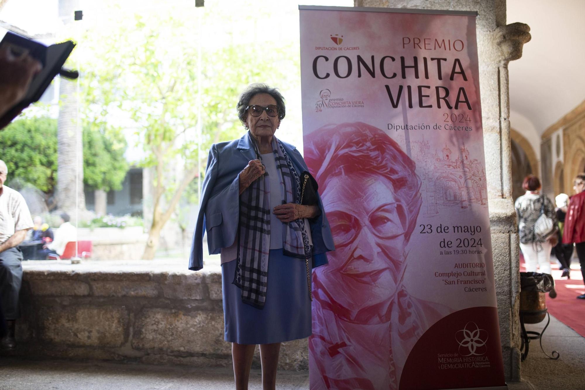Galería | Así fue la entrega del galardón 'Conchita Viera' en Cáceres