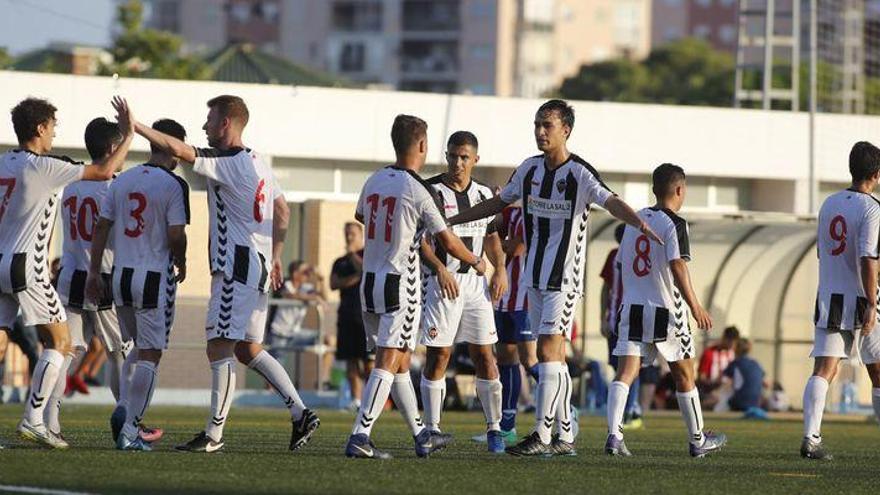 El CD Castellón supera al CD Onda (0-2) en el VIII Memorial Carlos López