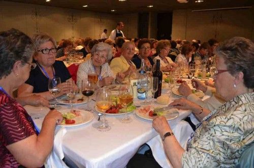 Almuerzo de la asociacion de viudas en Murcia