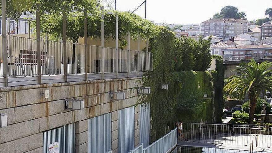 Instalaciones anexas a la piscina termal de As Burgas. // Iñaki Osorio
