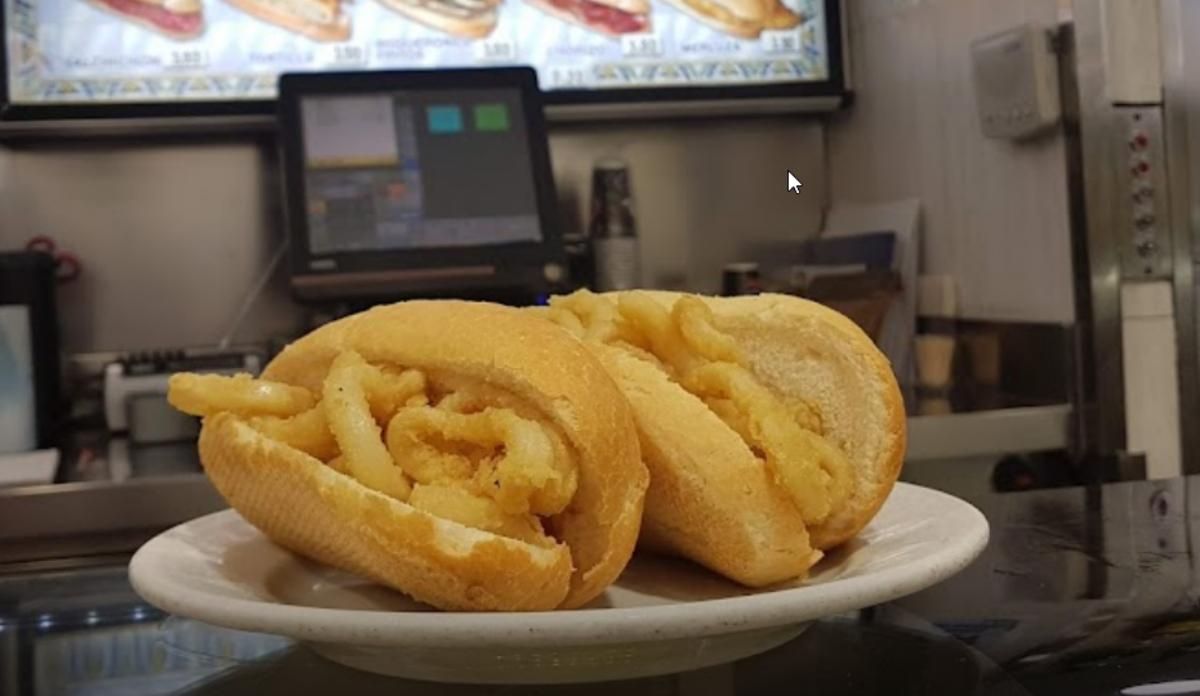 Bocata de calamares en Bar Postas.