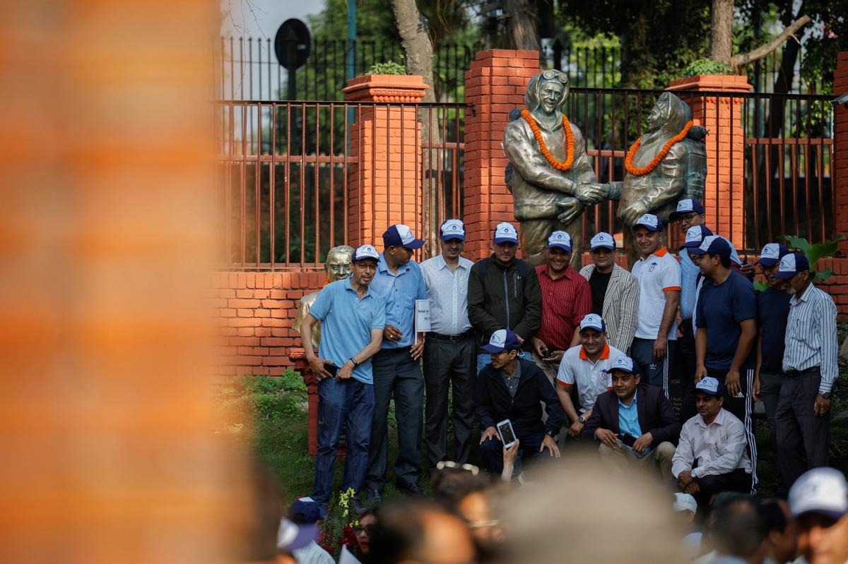 Nepal celebra el Día Internacional del Monte Everest