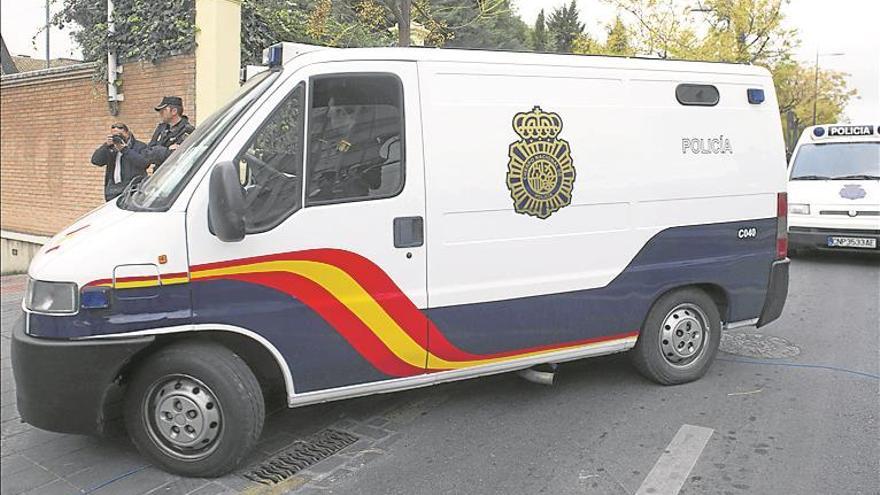 Arrestado por abusar de su hijastra de 12 años en València