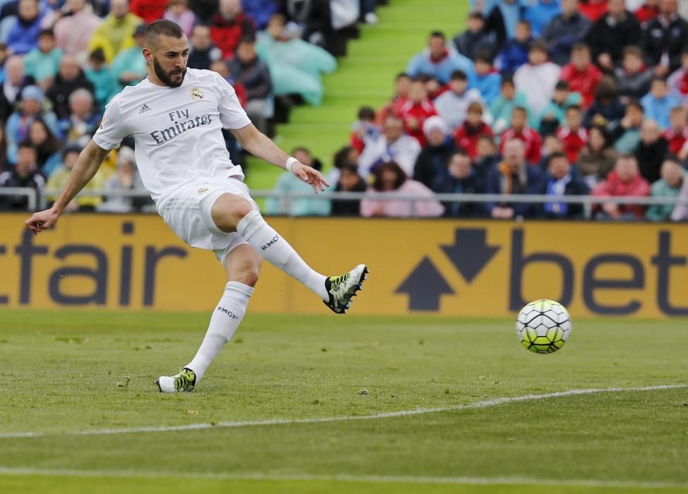 Imágenes del partido entre Getafe y Real Madrid en el Coliseum.