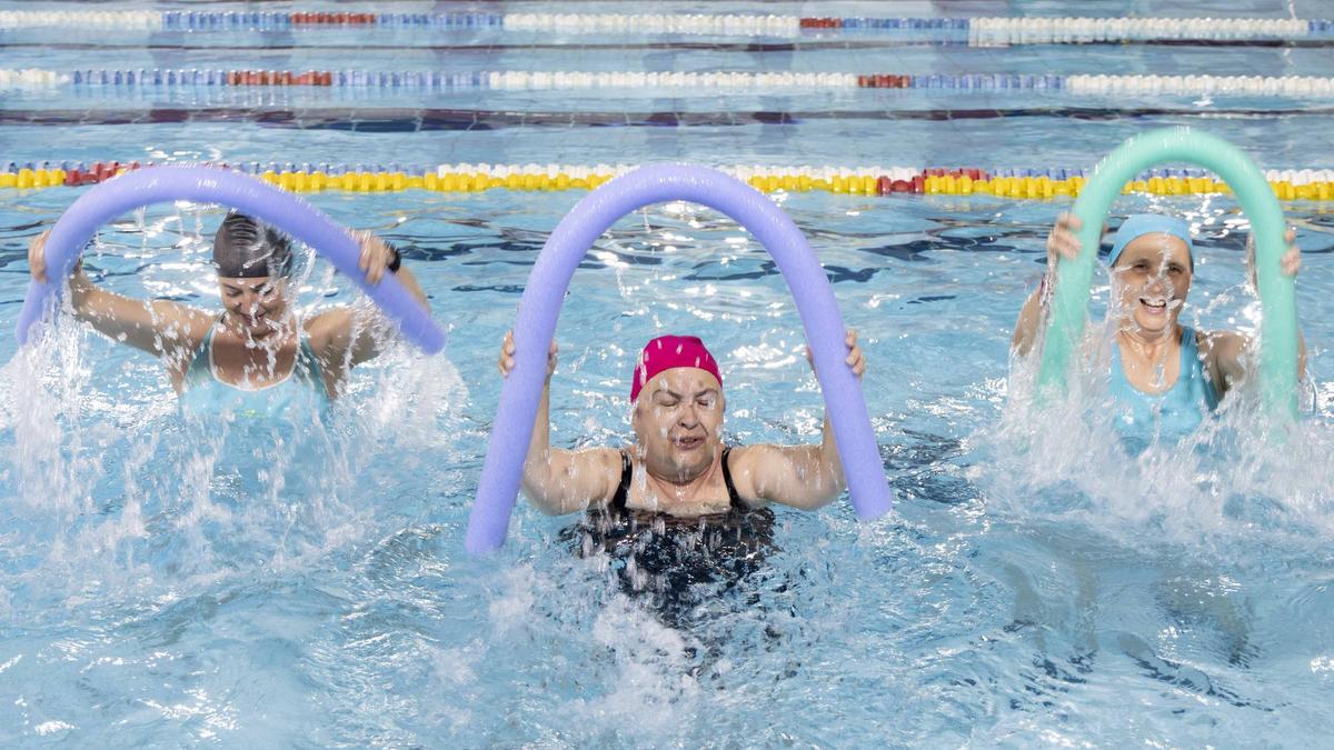 CÁNCER DE MAMA ALICANTE Terapia acuática en Alicante para una