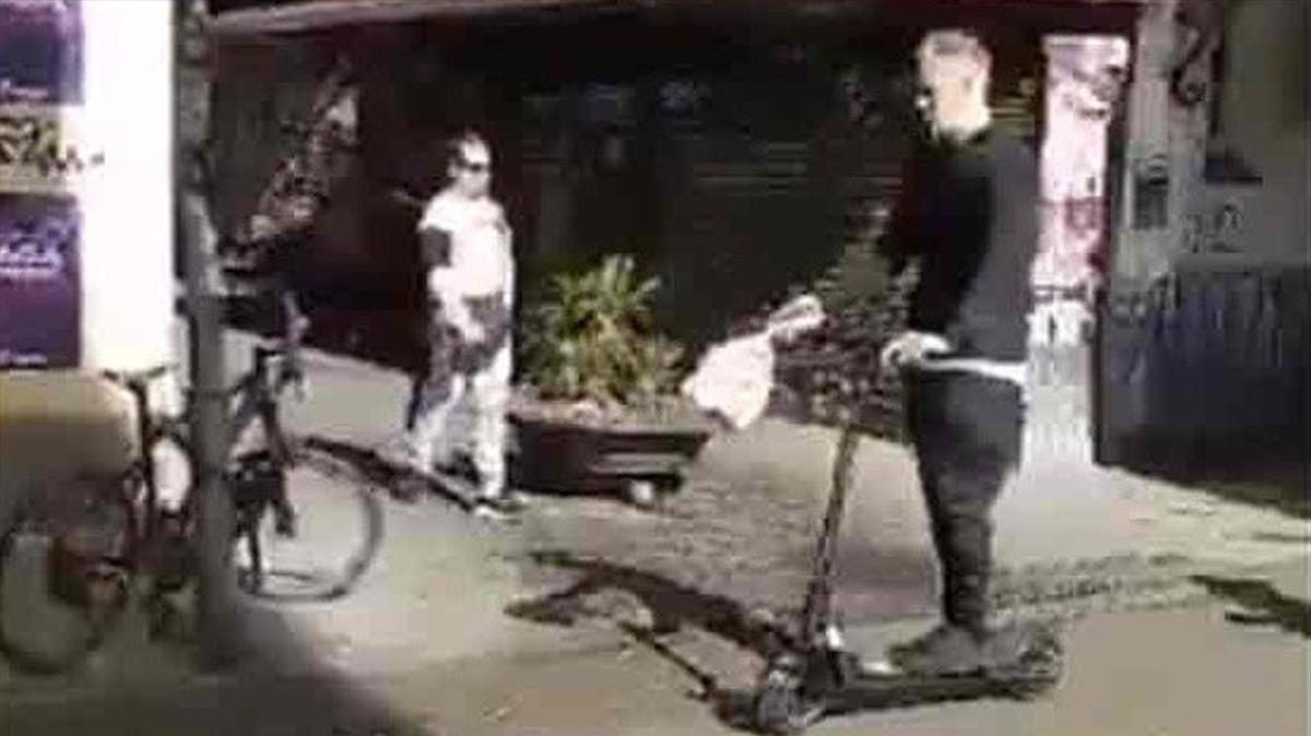 zentauroepp42411842 barcelona ter stegen pillado en patinete por barcelona180305120817 zentauroepp42411842 barcelona ter stegen pillado en patinete por barcelona180305120817