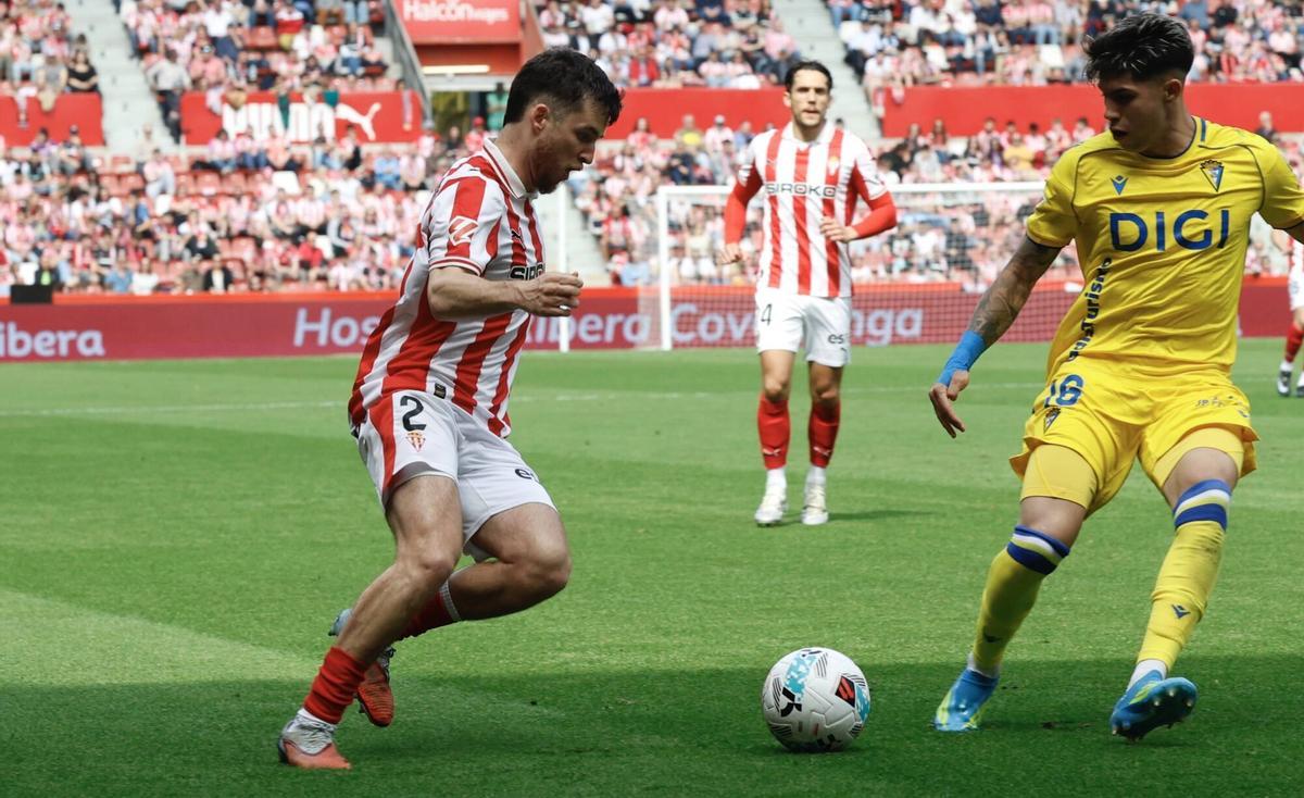 EN IMÁGENES: Victoria del Sporting frente al Cádiz en El Molinón