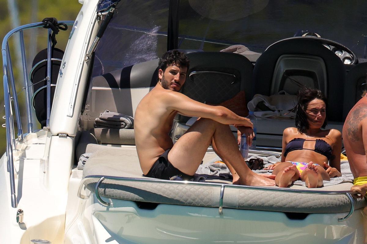 Aitana y Sebastián Yatra en Ibiza