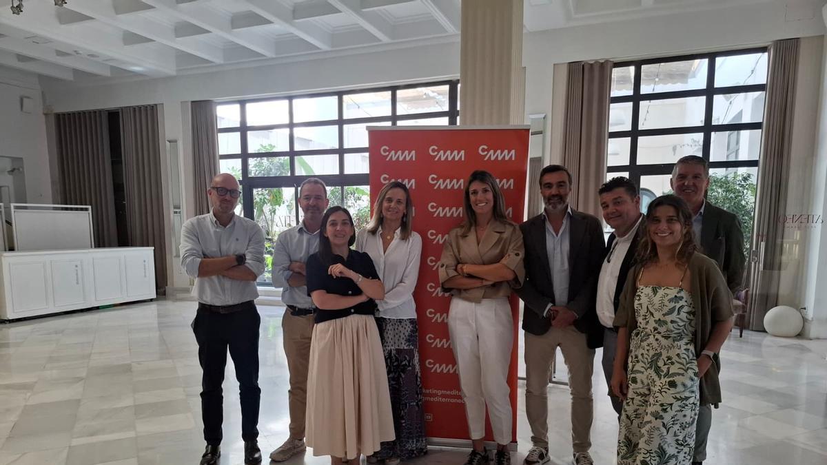 De izquierda a derecha; Daniel Moreno, Àlex Salvador, Isabel María, Paula Llobet, Eva Prieto, Jorge Pallarés, José Manuel Selma, Javier Sánchez y Esperanza Blanc.