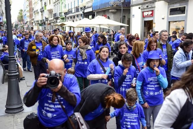 Marcha azul para celebrar el Dia Mundial de ...