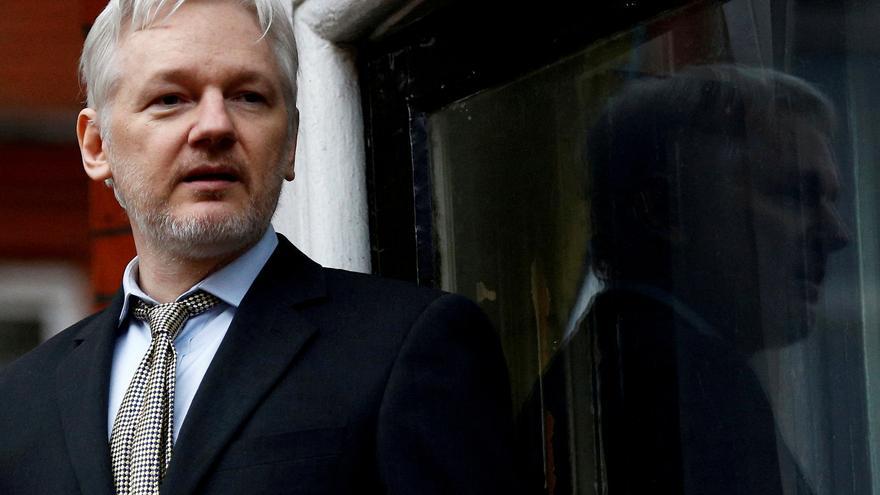 Assange, un paso más cerca de la extradición