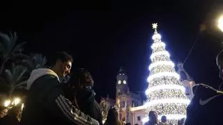 València sube su apuesta por la iluminación navideña con 600.000 euros más de presupuesto