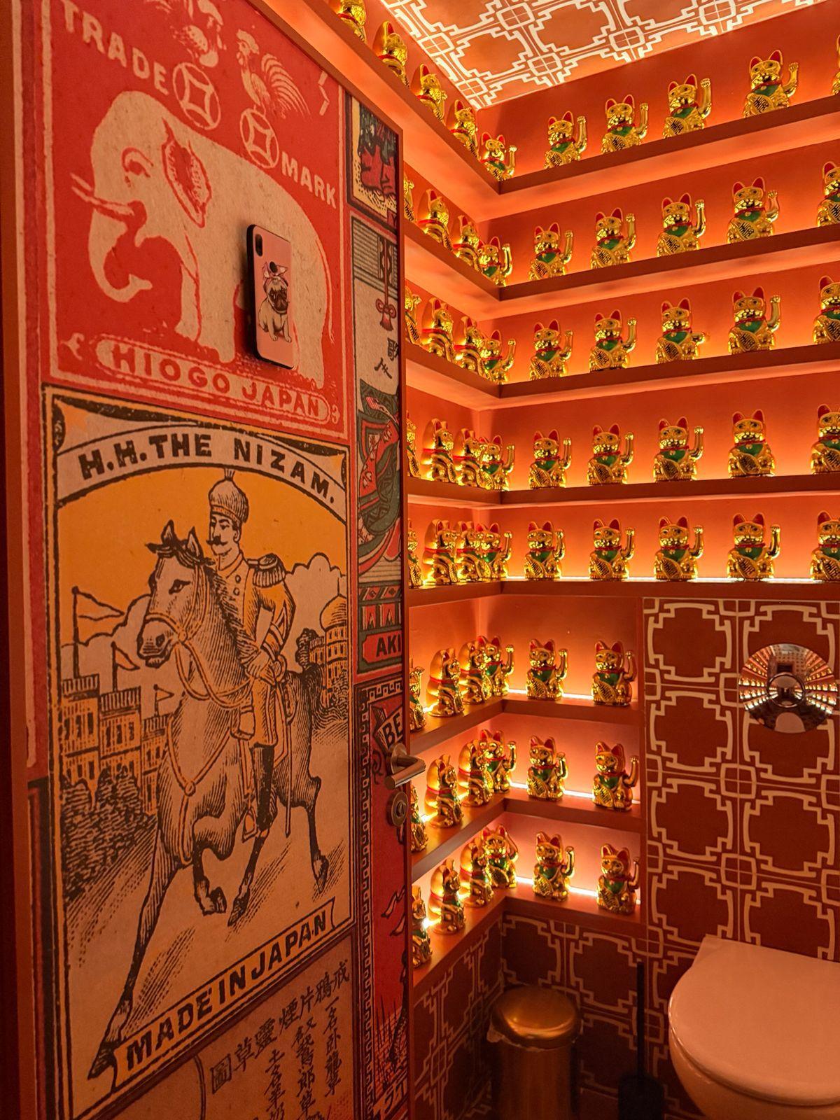 Los baños de Mr. Chu, el icónico restaurante asiático de Marcelo Tejedor