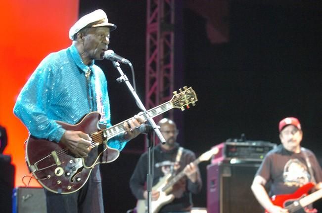 ACTUACION DE .CHUCK BERRY. EN EL AUDITORIO DEL ...