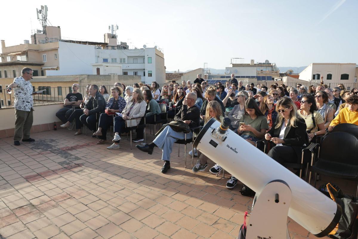 Taller solar eclipse Mallorca