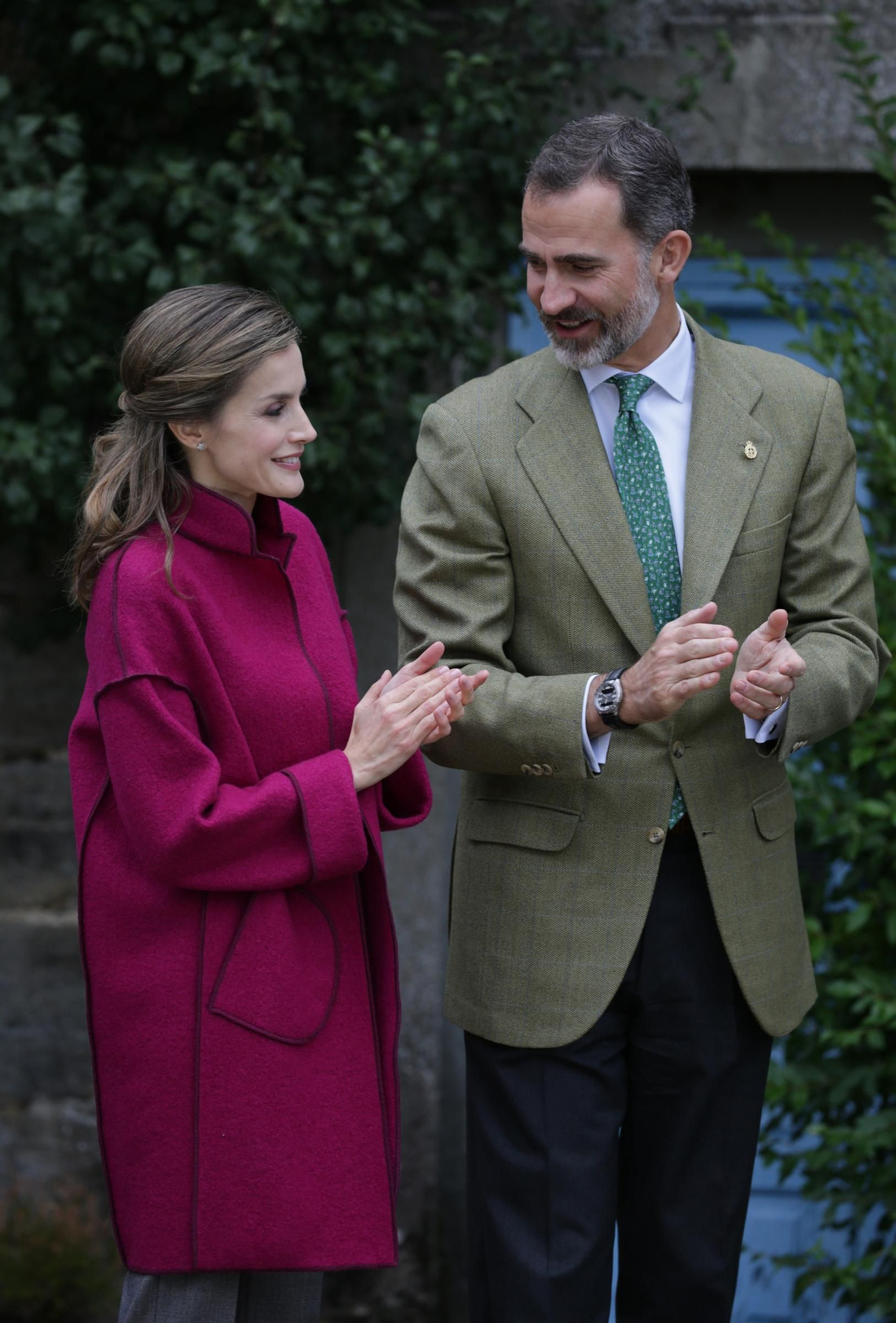 Don Felipe y doña Letizia durante el Premio al Pueblo Ejemplar de Asturias