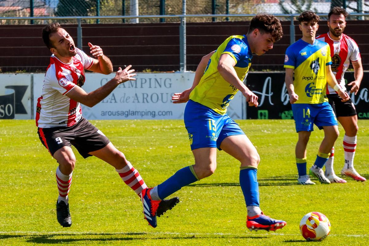 El Céltiga se lleva el derbi con el Cambados (2-0)