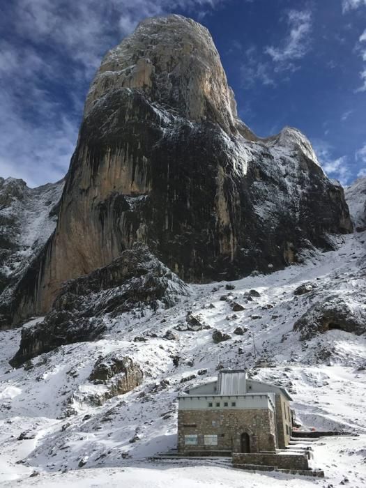 Nieve y oleaje en Asturias