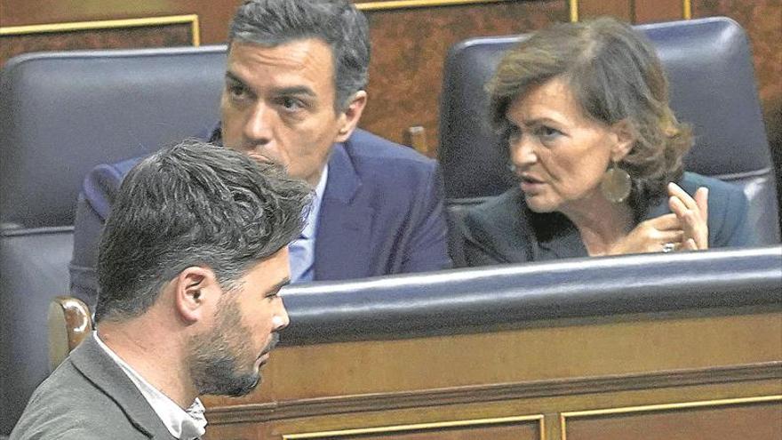 El PSOE y ERC acuerdan activar la «vía política»