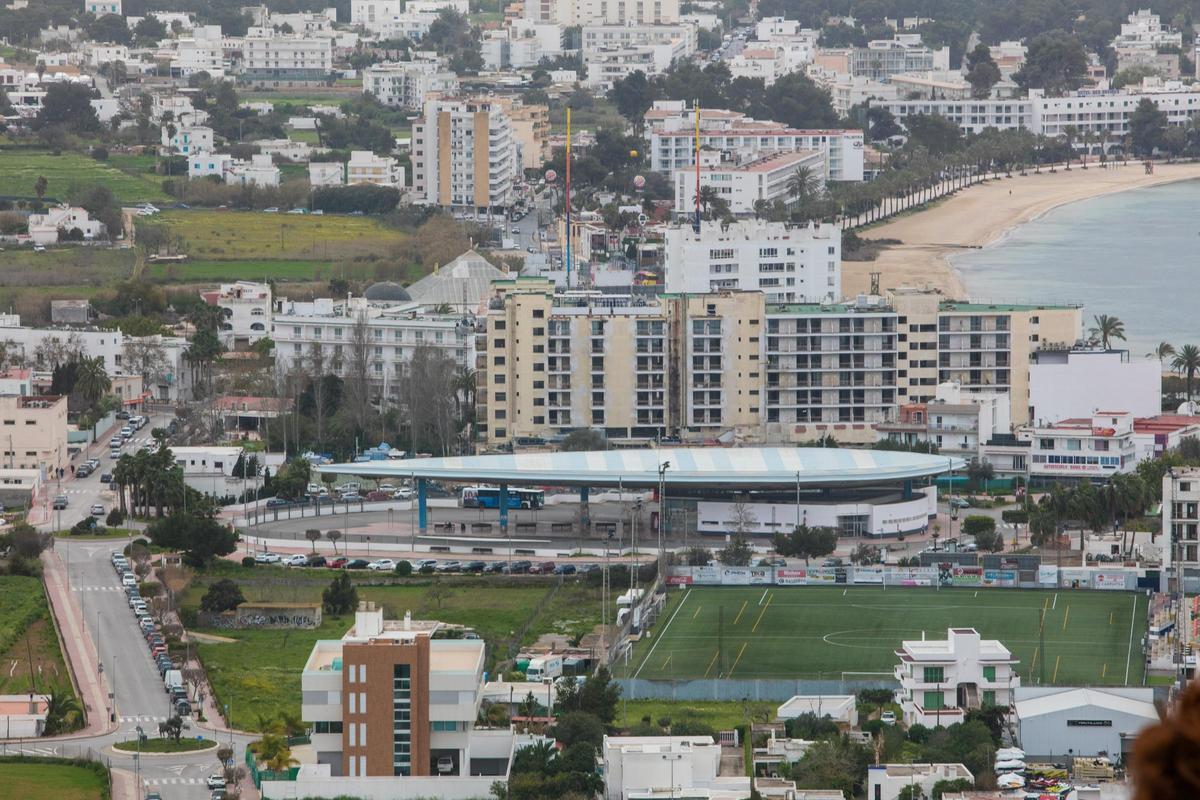 Imagen de archivo de las vistas aéreas de la estación de autobuses de Sant Antoni.