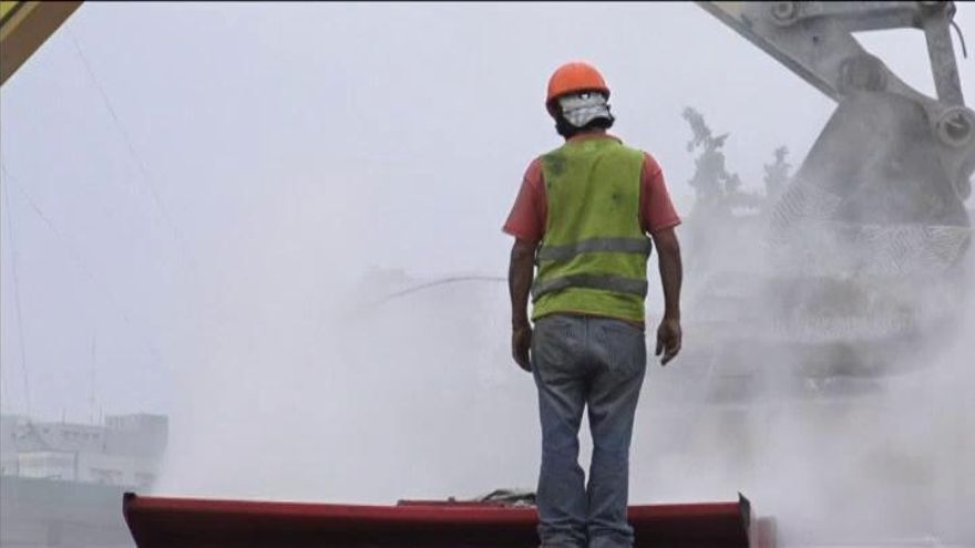 Tres días después, los equipos de rescate siguen hallando supervivientes del terremoto en México