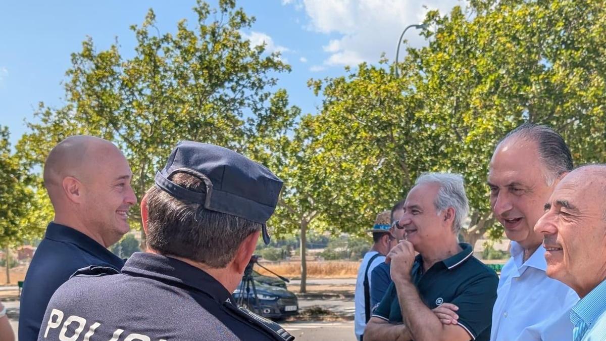 El conseller de Emergencias visita Utiel para garantizar la seguridad del traslado del punto oficial de observación del eclipse