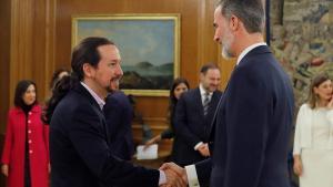 undefined51718625 graf1187  madrid  13 01 2020   el rey felipe vi saluda a pab200414184423