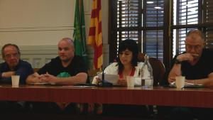 La alcaldesa de Ripoll, Sílvia Orriols, durante el pleno de este martes