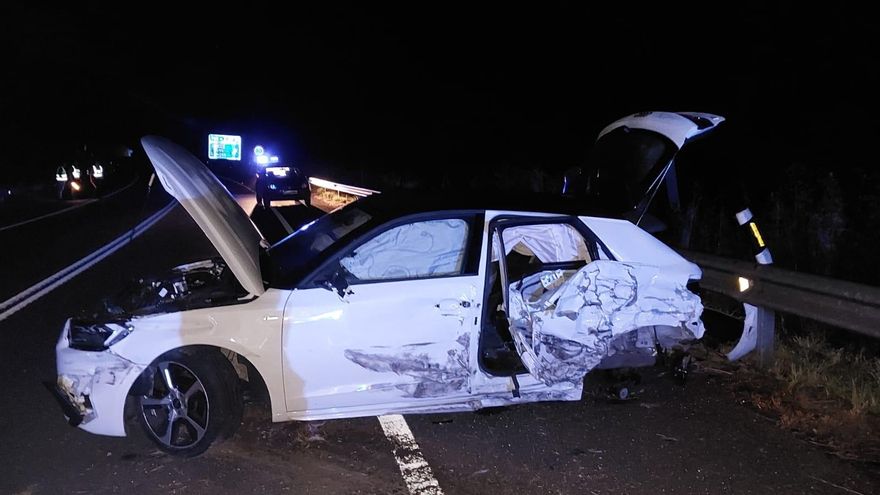 Un herido leve en una colisión en el Corredor do Morrazo en Cangas