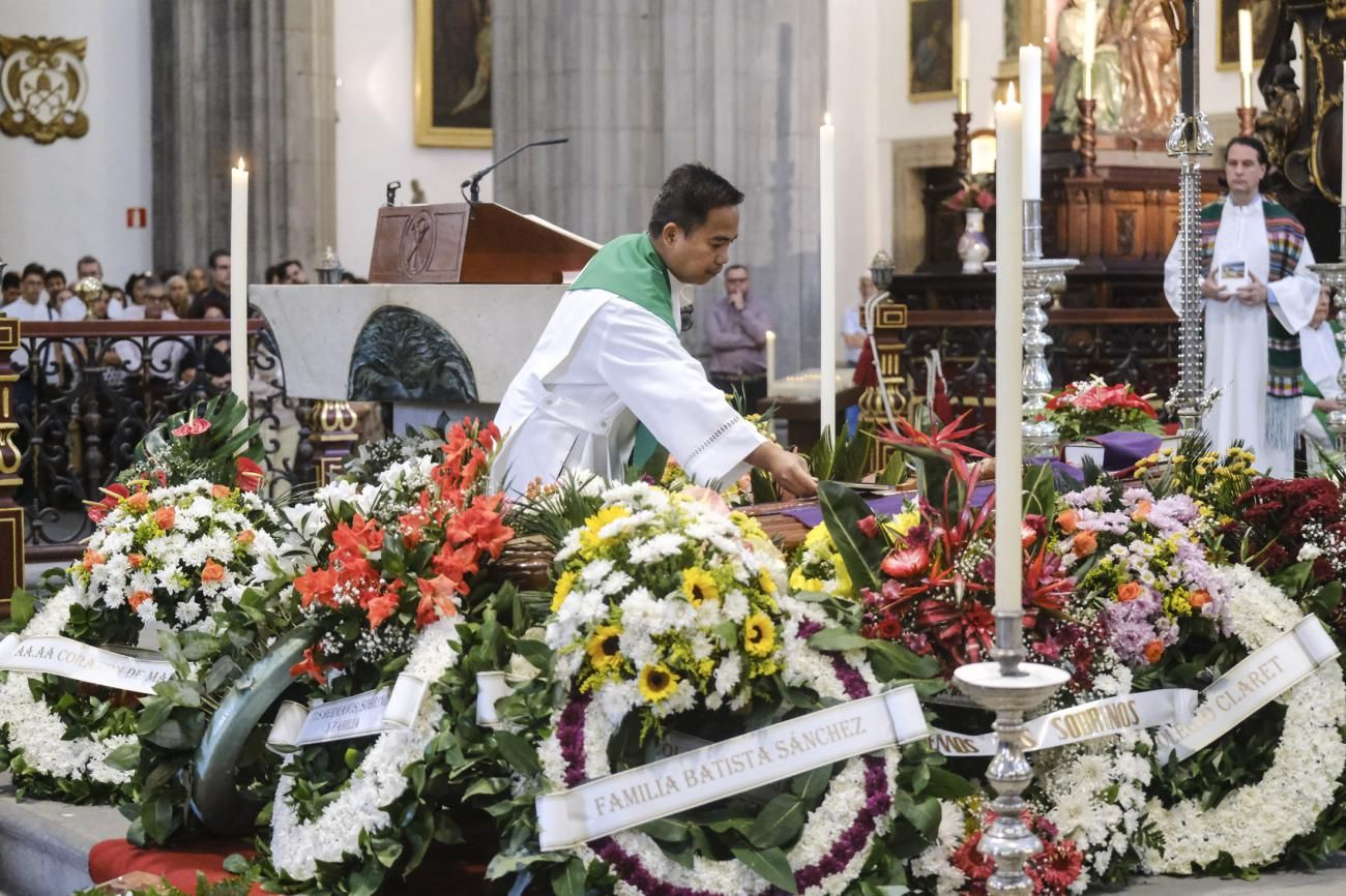 Misa funeral al padre Pedro Fuertes