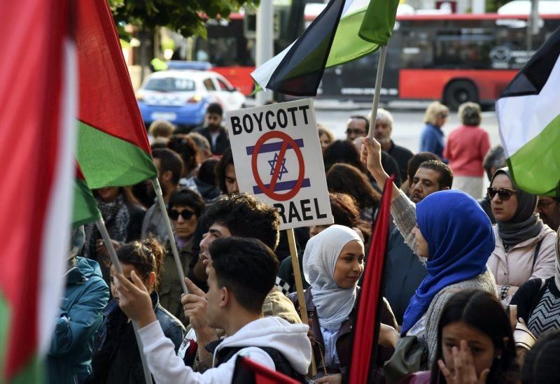 Numerosa manifestación de apoyo a la causa palestina