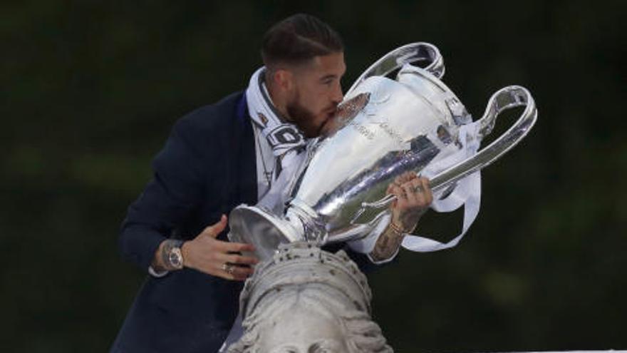 El Madrid celebra la Champions en Cibeles