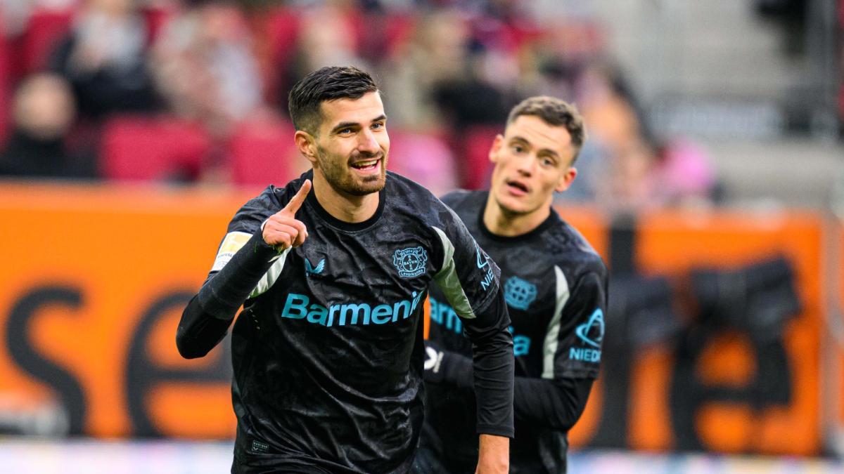 El Leverkusen vence y amenaza al Bayern