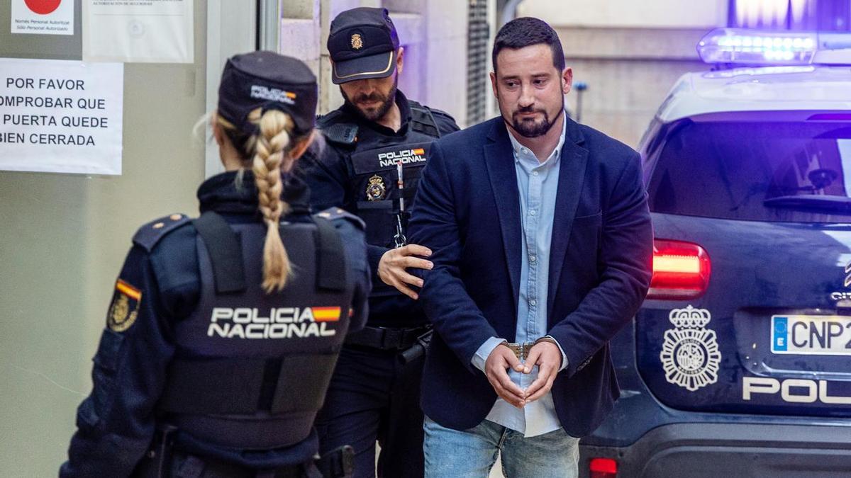 Continúa el juicio por el crimen machista de Alcoy con testimonios del entorno familiar y momentos de tensión