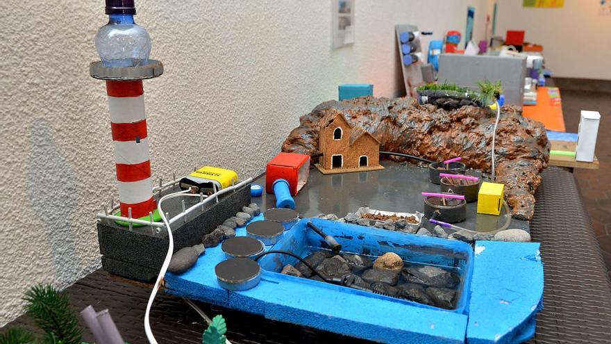 Una muestra de la exposición realizada con motivo del día del agua