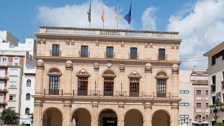 Castelló wandelt die Goldenen Stadtauszeichnungen nach der Kontroverse um die Ehrungen in 10 Anerkennungen um