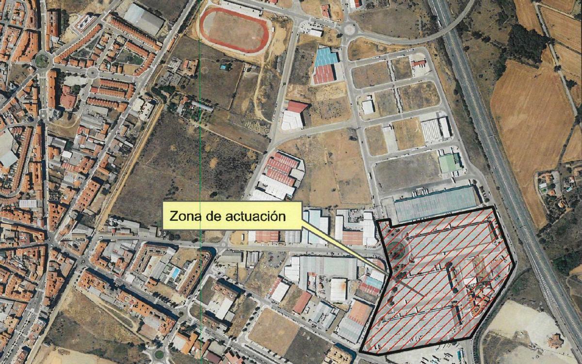 La intervención afectará al entramado de abastecimiento y saneamiento del Benavente II, en el CTLB.