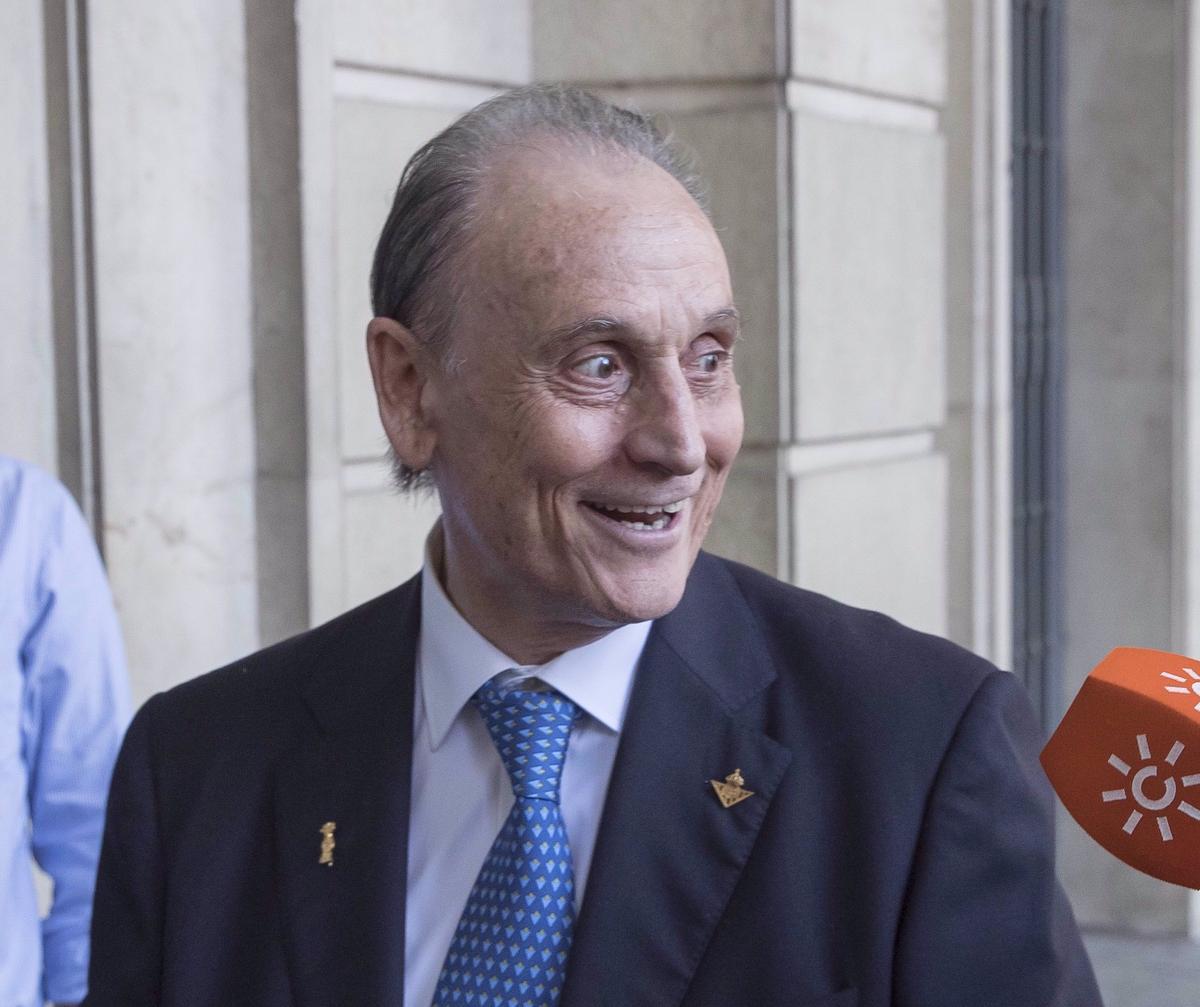 Muere el expresidente del Betis Ruiz Lopera en Sevilla, a los 79 años