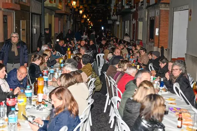 El carrer Sant Blai de Castelló inicia les celebracions