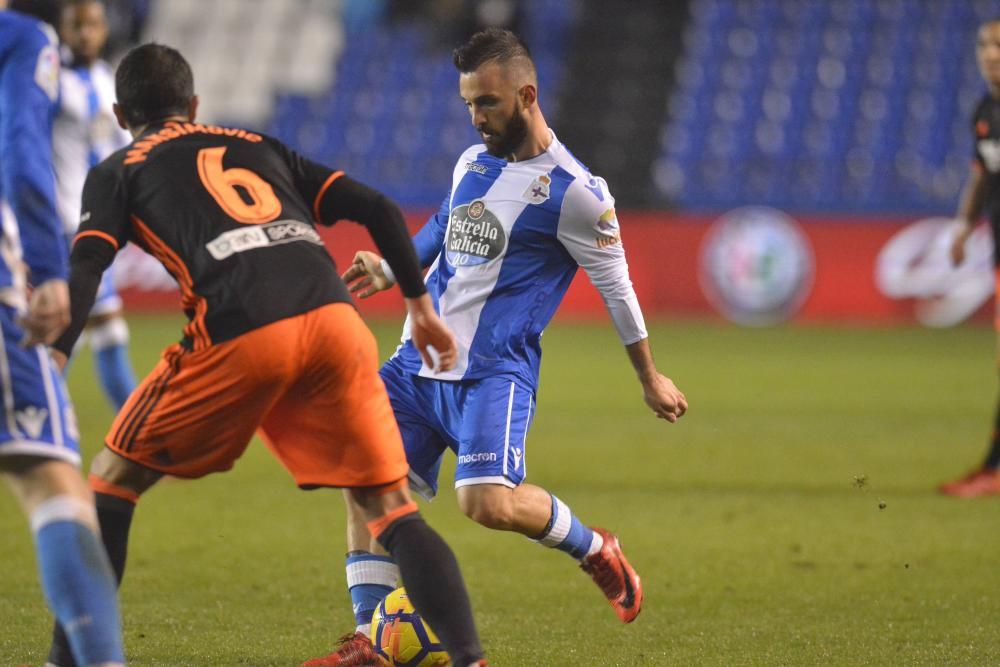 El Dépor cae en Riazor ante el Valencia